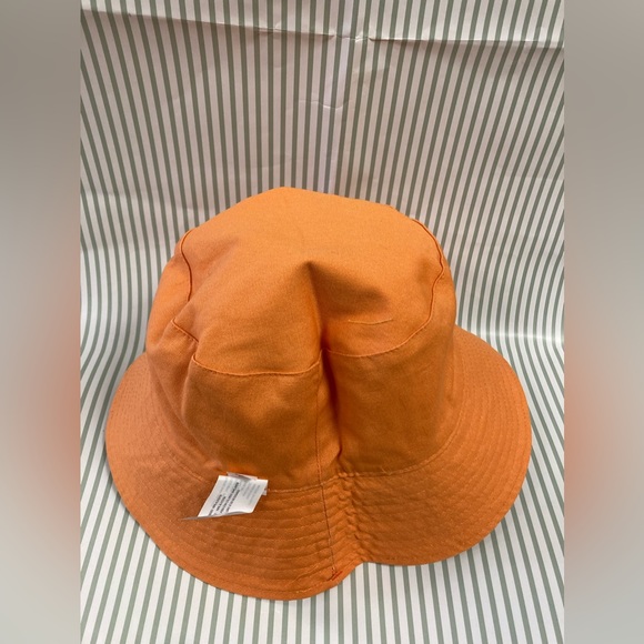Kids' Reversible Bucket Hat - Picture 5 of 8